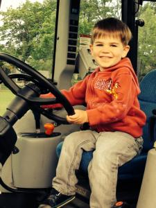 10262160_689308244450105_6469364287645474589_n